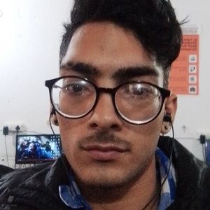 Meet your Posher, Hitesh